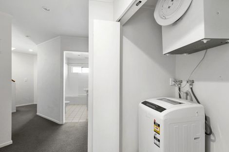 Photo of property in 4a Myrtle Crescent, Mount Cook, Wellington, 6021