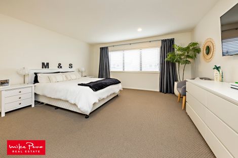 Photo of property in 14 Lake Drive, Karaka, Papakura, 2113