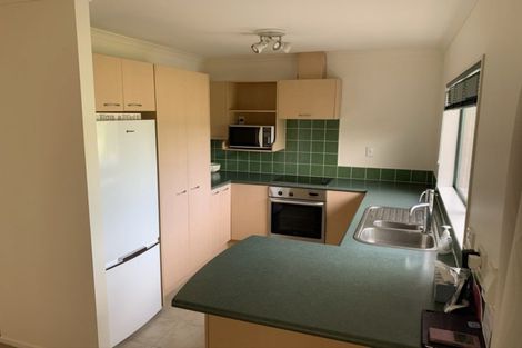 Photo of property in 10 Lake Panorama Drive, Henderson, Auckland, 0612