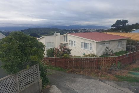 Photo of property in 15a Maple Grove, Kingston, Wellington, 6021