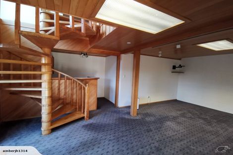 Photo of property in 16 Matuhi Street, Tirohanga, Lower Hutt, 5010