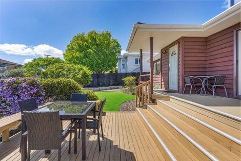 Photo of property in 2b Camden Road, Sandringham, Auckland, 1025