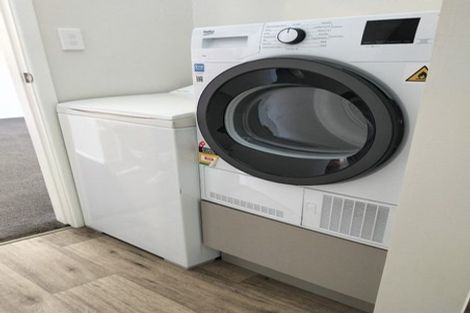 Photo of property in The Triangle, 2/33 Halswater Drive, Churton Park, Wellington, 6037