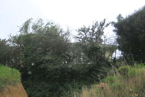 Photo of property in 8 Handyside Street, Tawa, Wellington, 5028