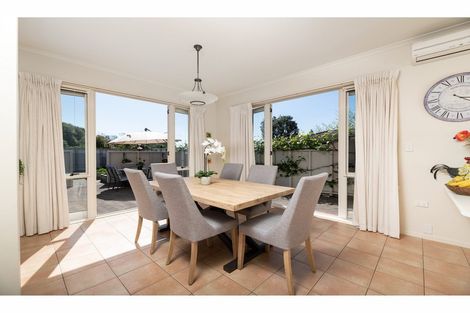 Photo of property in 137 Carlton Street, Bellevue, Tauranga, 3110
