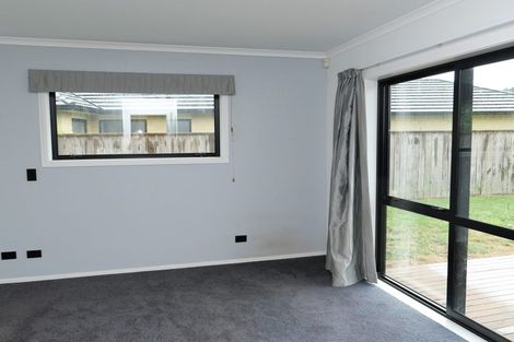 Photo of property in 10 Moy Place, Otaki, 5512