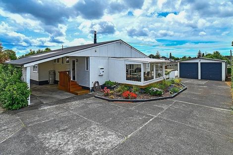 Photo of property in 1/40 Hamilton Road, Papatoetoe, Auckland, 2025