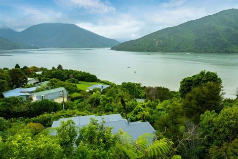 Photo of property in 73 Moenui Road, Havelock, Picton, 7281