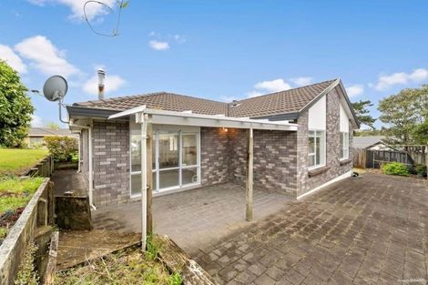 Photo of property in 11 Owl Court, Unsworth Heights, Auckland, 0632