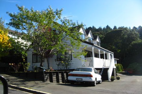 Photo of property in 104 Glenross Street, Glenross, Dunedin, 9011