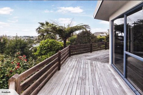 Photo of property in 1/10 View Road, Shelly Park, Auckland, 2014
