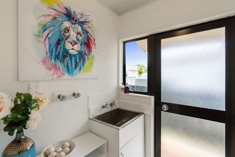 Photo of property in 21b Moana Road, Paraparaumu, 5032