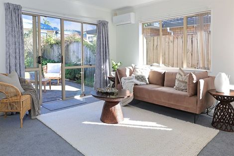 Photo of property in 40 Basra Drive, Henderson, Auckland, 0612