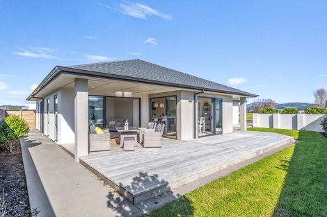Photo of property in 168 Kupe Drive, Whitianga, 3510