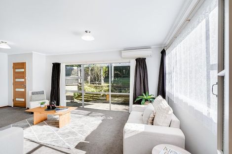 Photo of property in 30 Kowhai Street, Hamilton Lake, Hamilton, 3204