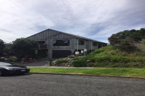 Photo of property in 27 Hicks Crescent, Waikanae Beach, Waikanae, 5036