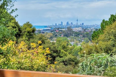 Photo of property in 67 Don Buck Road, Massey, Auckland, 0614