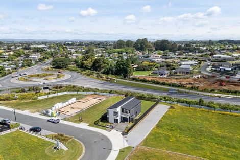 Photo of property in 20 Halo Green, Peacocke, 3206