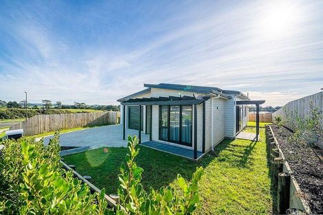 Photo of property in 18 Otohikawa Avenue, Glenbrook, 2681