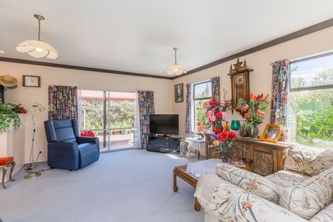 Photo of property in 32a Francis Road, Paraparaumu Beach, Paraparaumu, 5032