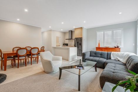 Photo of property in 28b Kukuwai Avenue, Red Beach, 0932