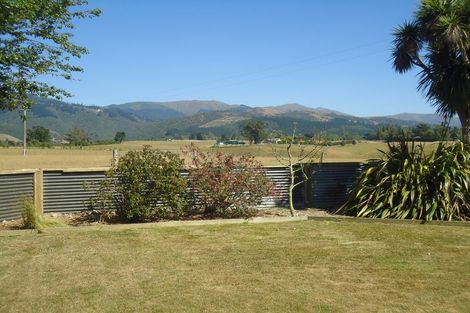 Photo of property in 27 Kennards Road, Waimate, 7978