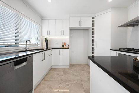 Photo of property in 7 Soo Yong Place, Glenview, Hamilton, 3206