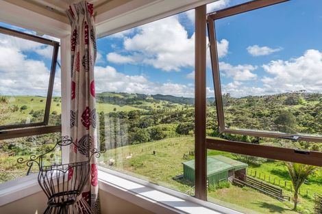 Photo of property in 129 Taylor Road, Waimauku, 0882