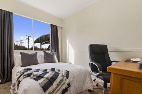 Photo of property in 2 Paterson Grove, Pukehangi, Rotorua, 3015