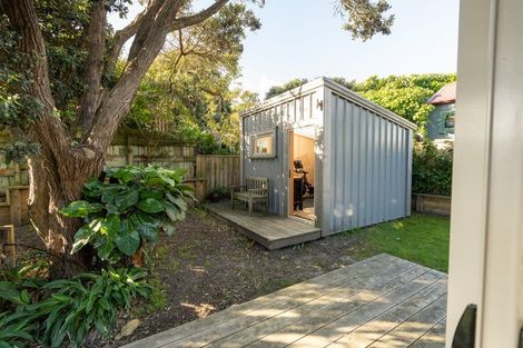 Photo of property in 121 The Parade, Paekakariki, 5034