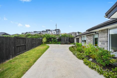 Photo of property in 18 Drower Glen, Flagstaff, Hamilton, 3210