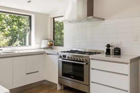 Photo of property in 40d Karina Road, Merrilands, New Plymouth, 4312