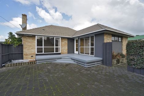 Photo of property in 125 Forest Lake Road, Forest Lake, Hamilton, 3200