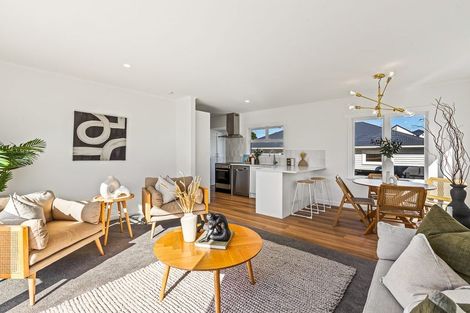 Photo of property in 17b Hamurana Place, Te Atatu Peninsula, Auckland, 0610