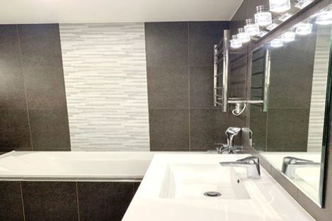 Photo of property in 8 Pihoihoi Place, Hobsonville, Auckland, 0616