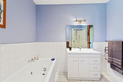 Photo of property in 3 Woodfield Place, Woodend, 7610