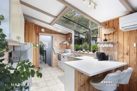 Photo of property in 47 Tainui Road, Titirangi, Auckland, 0604