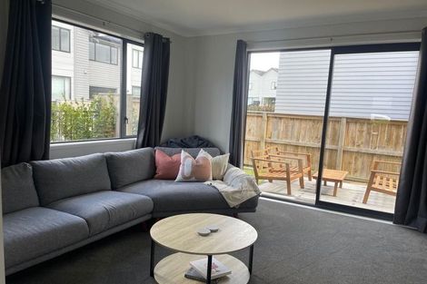Photo of property in 23 Nellie Drive, Kumeu, 0810