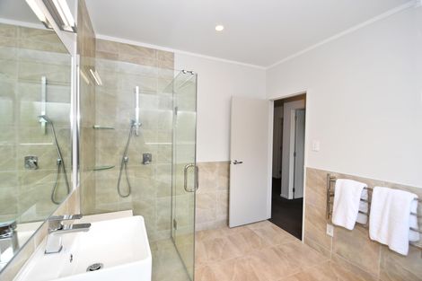 Photo of property in 12 Laly Haddon Place, Matakana, Warkworth, 0985