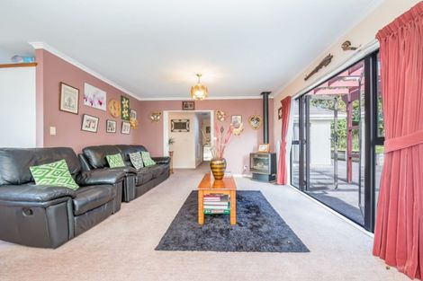 Photo of property in 26 Birkinshaw Grove, Riverstone Terraces, Upper Hutt, 5018
