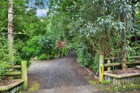 Photo of property in 22c Sequoia Grove, Merrilands, New Plymouth, 4312