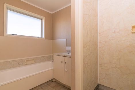 Photo of property in 21b Pohutukawa Drive, Owhata, Rotorua, 3010