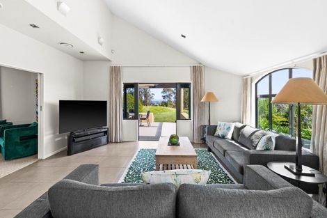 Photo of property in 100 Kopanga Road, Havelock North, 4130