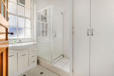 Photo of property in Fire Station Apartments, 54 Northland Road, Northland, Wellington, 6012