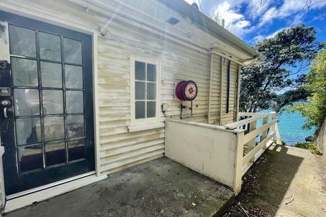 Photo of property in 3/136 Evans Bay Parade, Roseneath, Wellington, 6021