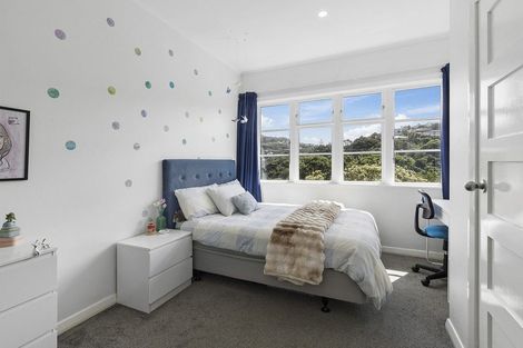 Photo of property in 55 Ranui Crescent, Khandallah, Wellington, 6035