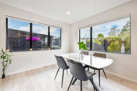 Photo of property in 14a Mantra Road, Massey, Auckland, 0614