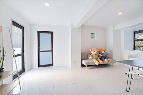 Photo of property in 13 Lesa Annis Place, Henderson, Auckland, 0612