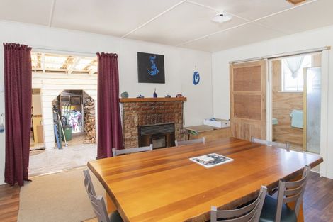 Photo of property in 8 Waverley Street, Elgin, Gisborne, 4010