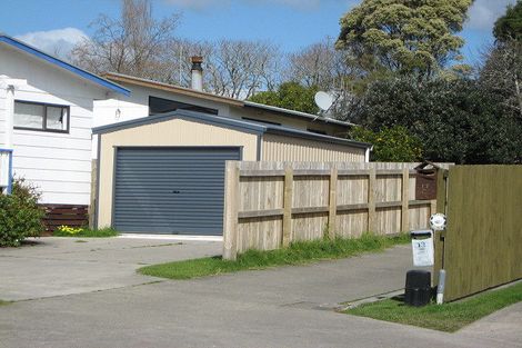 Photo of property in 13 Wikepa Place, Whakatane, 3120